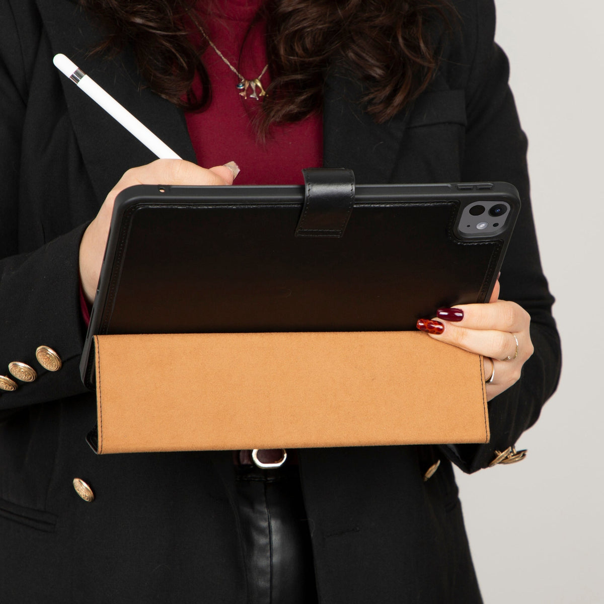 Toronata Premium Leather Case for iPad Pro 11" (M4) | Sleek Protective FolioCover